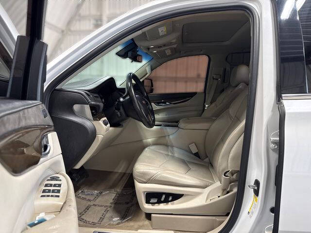 2018 Cadillac Escalade ESV Luxury