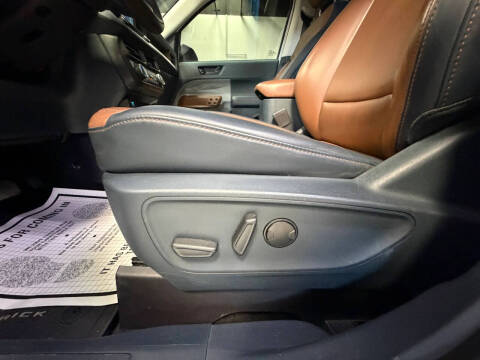 2023 Ford Maverick Lariat