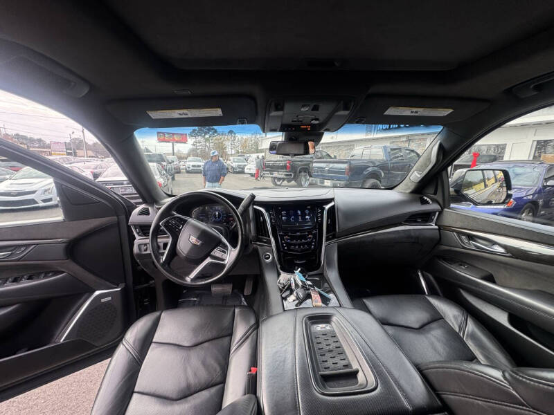 2017 Cadillac Escalade ESV Platinum