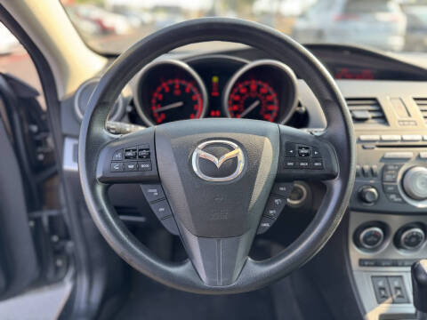 2011 Mazda MAZDA3 s Grand Touring