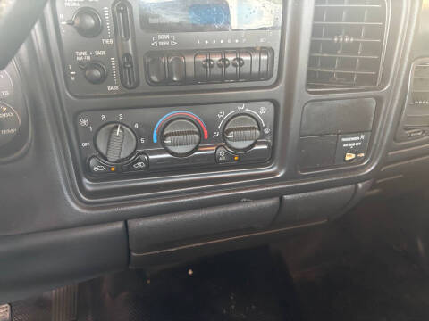 2002 Chevrolet Silverado 1500 LS