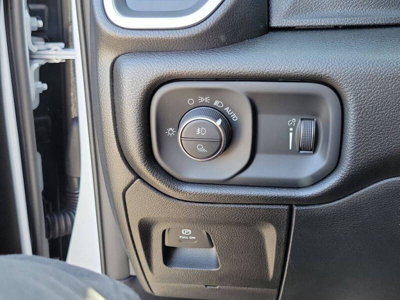 2026 RAM 1500 Express
