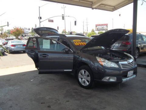 2012 Subaru Outback 2.5i Premium