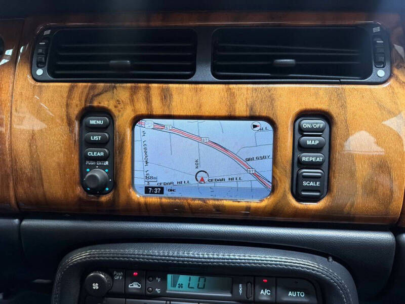 2005 Jaguar XKR