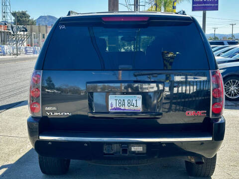 2011 GMC Yukon Denali