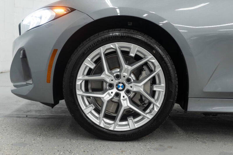 2025 BMW 3 Series 330i xDrive