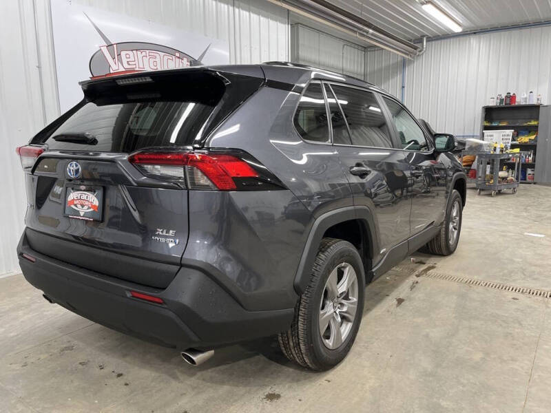 2023 Toyota RAV4 Hybrid XLE