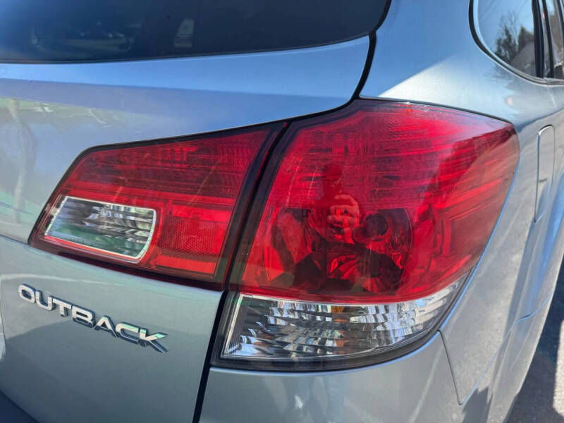 2014 Subaru Outback 2.5i Limited