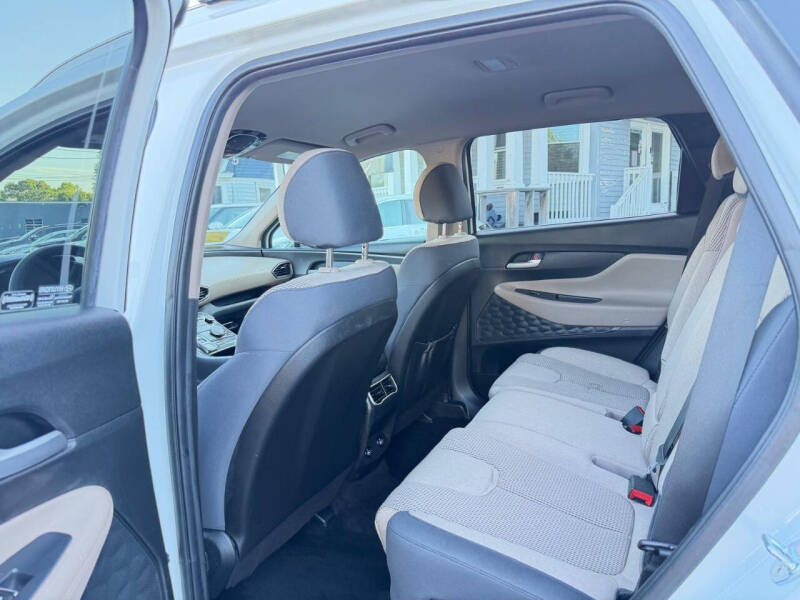 2022 Hyundai Santa Fe SEL