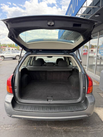 2005 Subaru Outback 2.5i