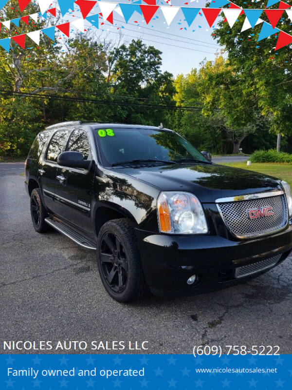 2008 GMC Yukon for sale at NICOLES AUTO SALES LLC in Cream Ridge NJ