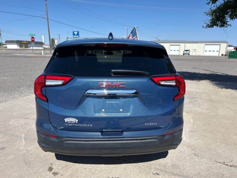 2024 GMC Terrain SLE