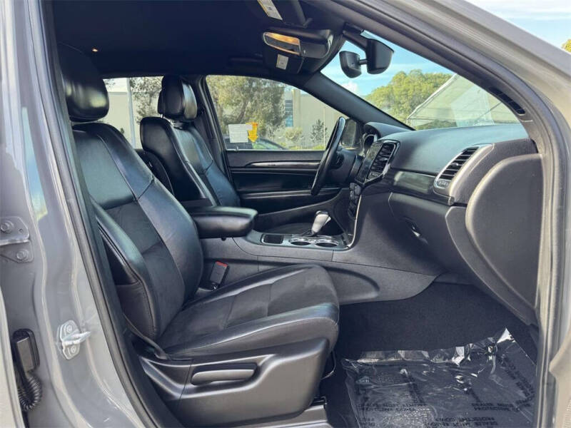 2020 Jeep Grand Cherokee Altitude