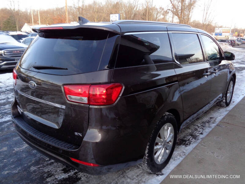 2017 Kia Sedona EX