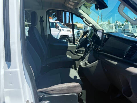 2023 Ford Transit 350 XLT