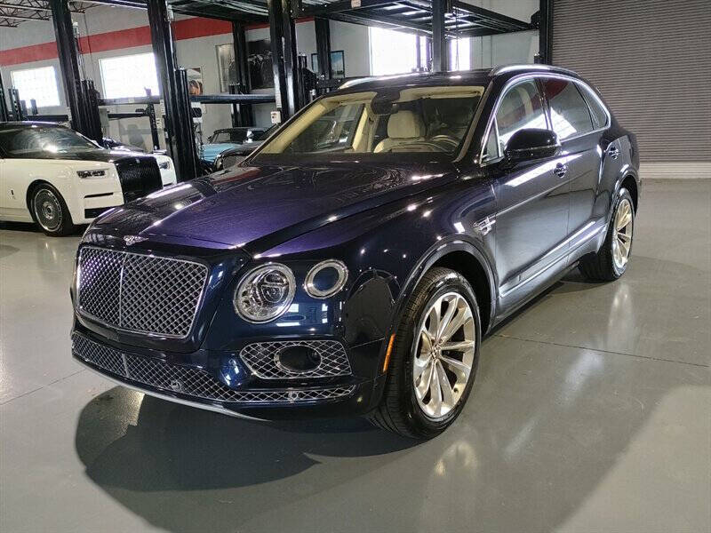 2017 Bentley Bentayga 1