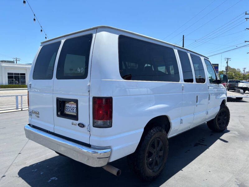 2012 Ford E-Series E-350 SD XL