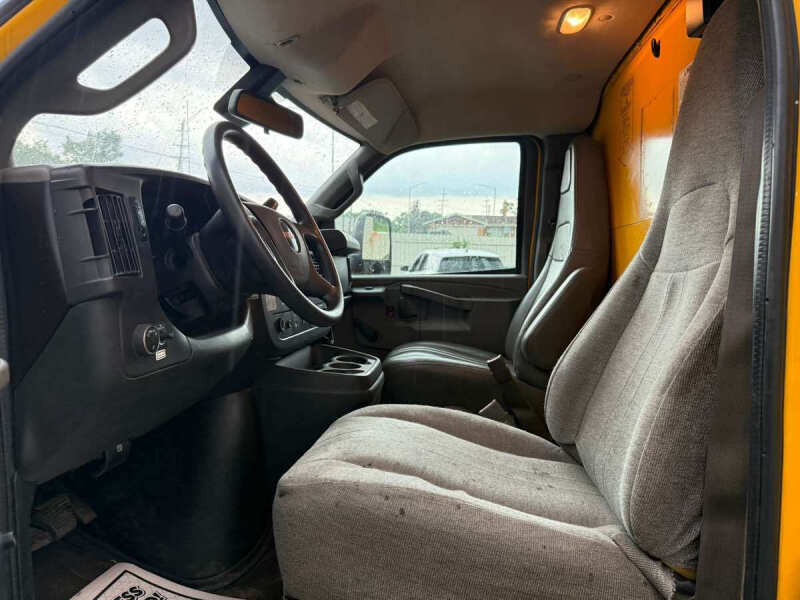 2019 GMC Savana 3500