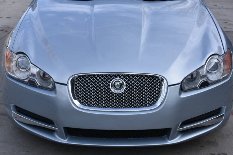 2009 Jaguar XF Luxury