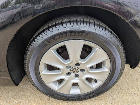 2009 Volkswagen New Beetle