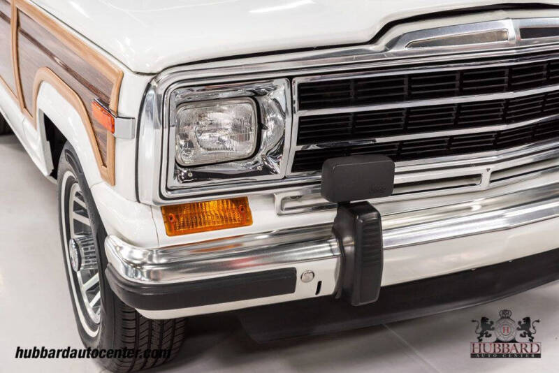 1991 Jeep Grand Wagoneer