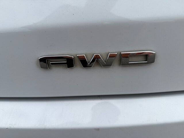 2022 GMC Acadia Denali