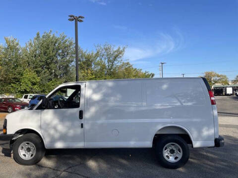 2025 Chevrolet Express 2500