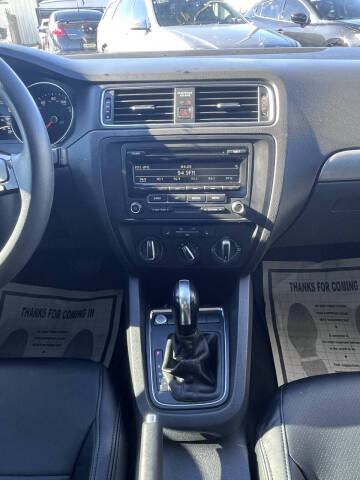 2015 Volkswagen Jetta SE