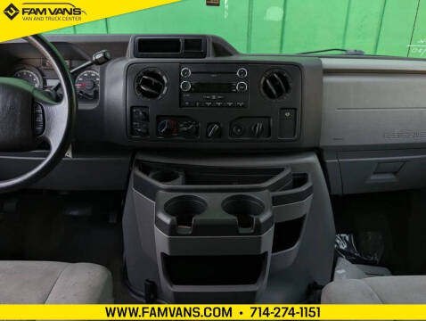 2013 Ford E-Series E-350 SD XLT