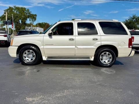 2003 Cadillac Escalade