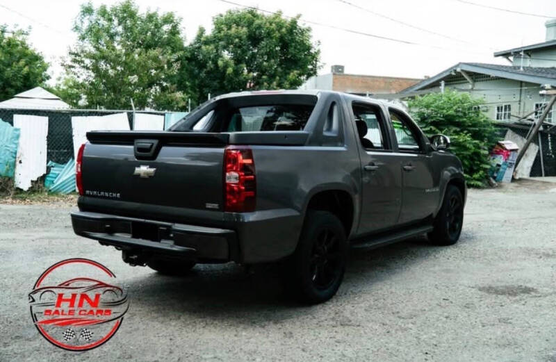 2011 Chevrolet Avalanche LT