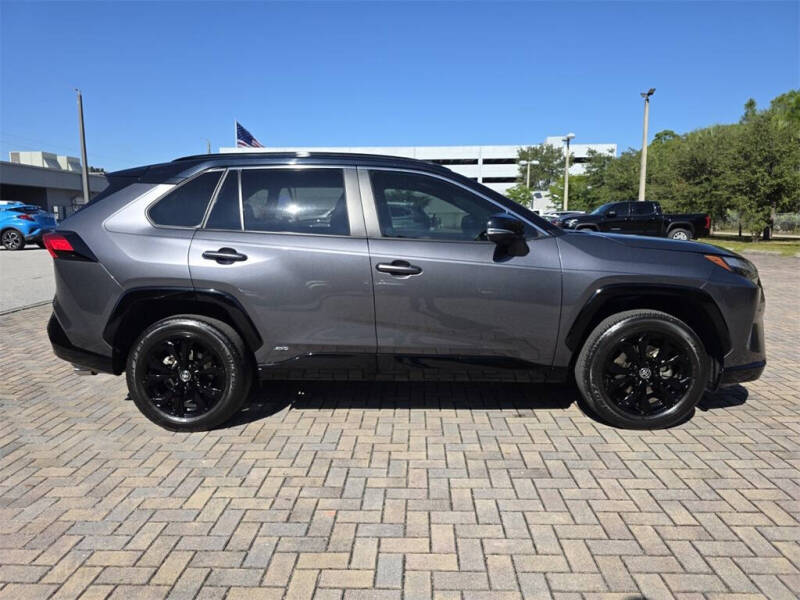 2024 Toyota RAV4 Hybrid XSE