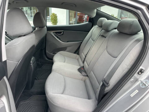 2012 Hyundai Elantra GLS
