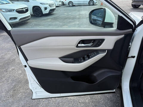 2021 Nissan Rogue SL