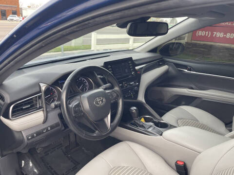 2023 Toyota Camry SE