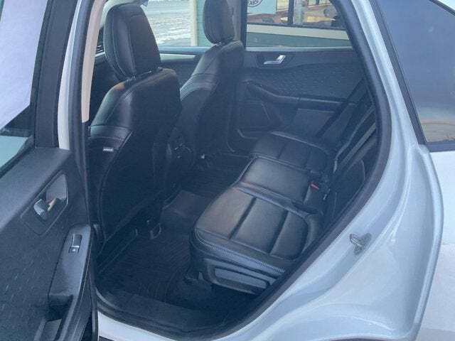 2020 Ford Escape SEL