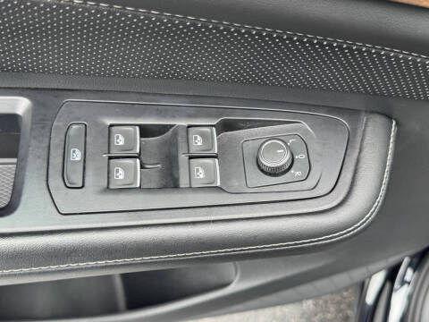 2024 Volkswagen Atlas SE