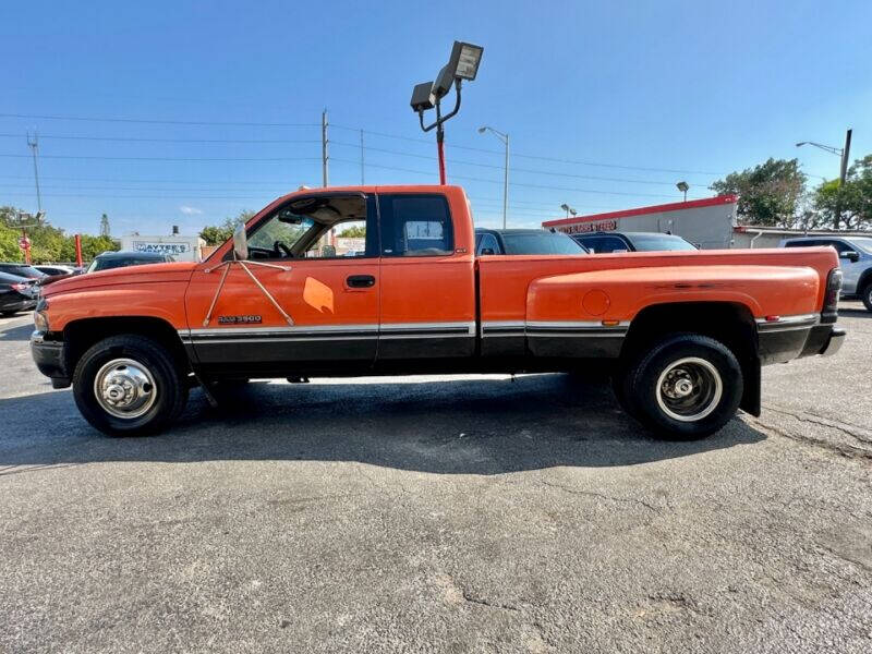 1996 Dodge Ram 3500  - $11,995