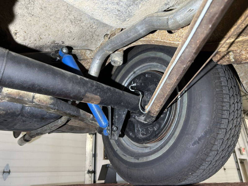 1947 Ford Super Deluxe