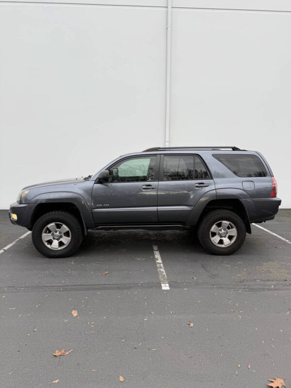2004 Toyota 4Runner SR5