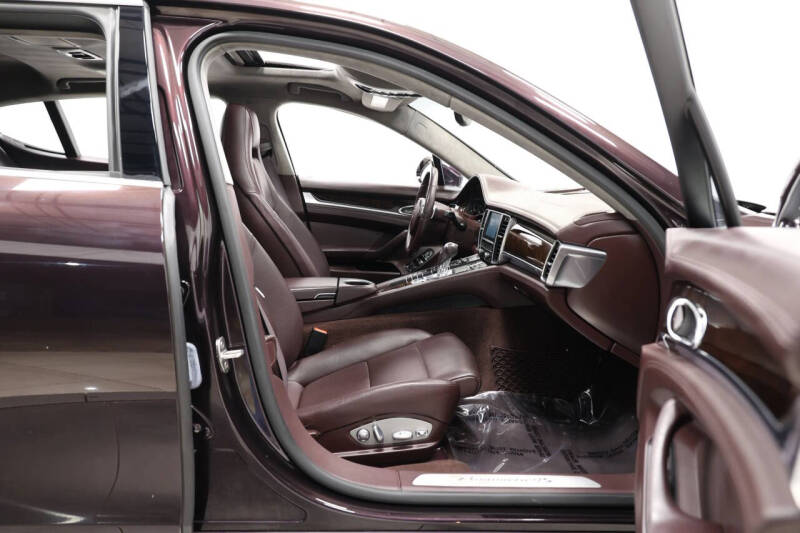 2015 Porsche Panamera 4S Executive