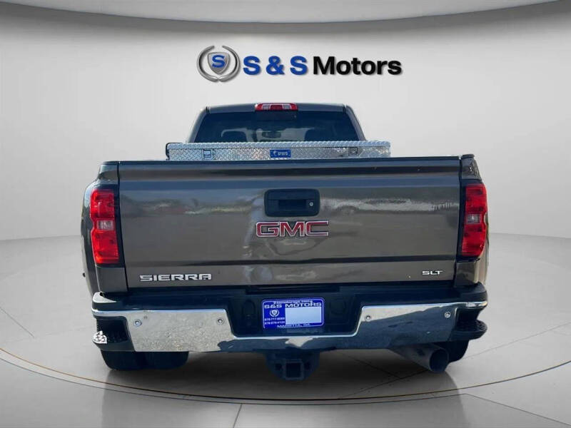 2015 GMC Sierra 3500HD