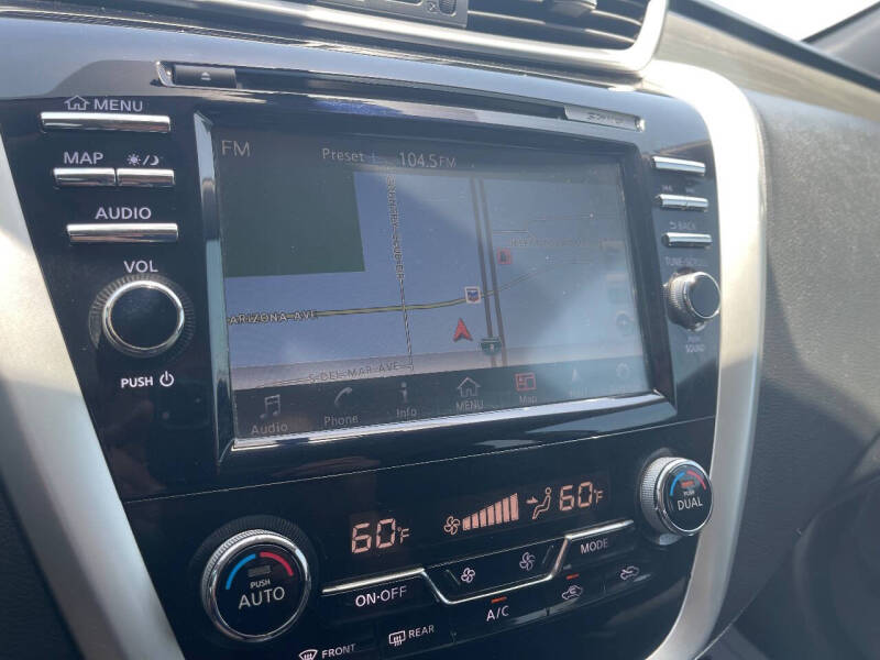 2017 Nissan Murano SV