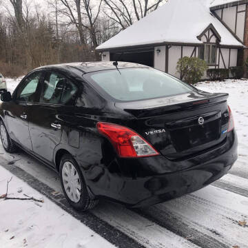 2014 Nissan Versa 1.6 SV