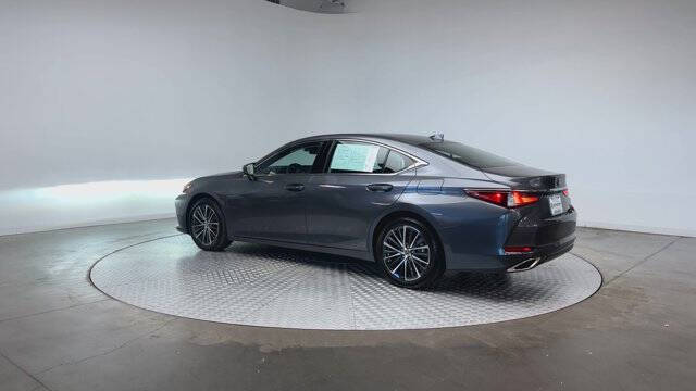 2022 Lexus ES 350