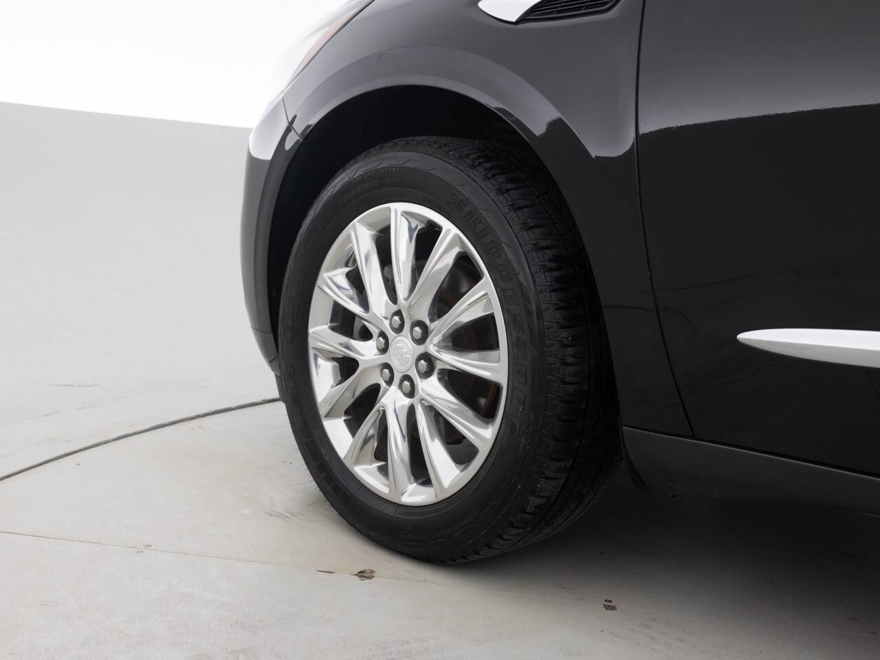 Used Car 2018 Buick Enclave  Essence 4x4 4dr Crossover For Sale Under $15,000 In Coal City, Illinois