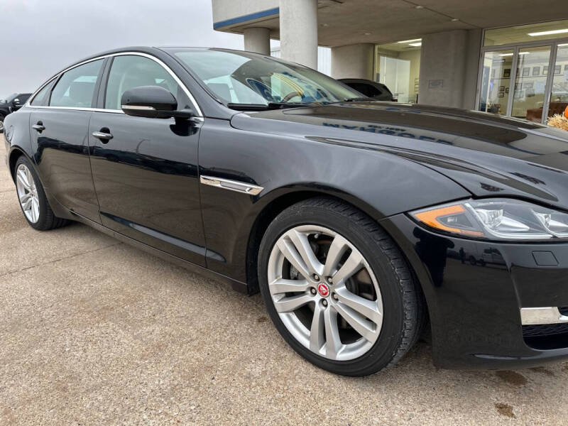 2016 Jaguar XJL Portfolio