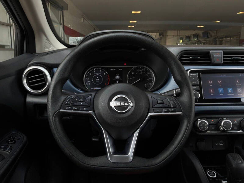 2025 Nissan Versa SV