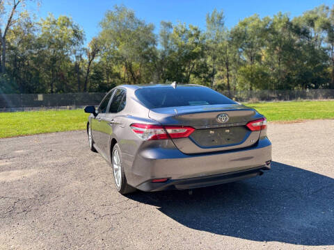 2020 Toyota Camry LE