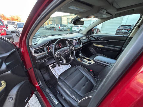 2018 GMC Acadia Denali